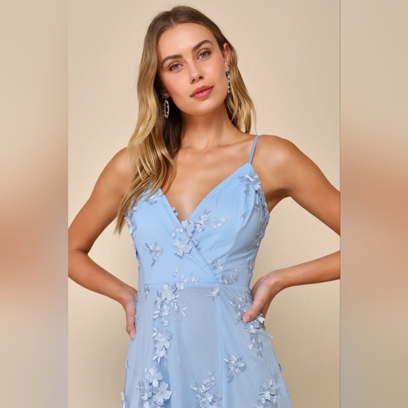 Lulus Rare Presence Powder Blue 3D Floral Surplice Maxi Dress M Wedding Party - Picture 4 of 10